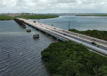 Após 30 meses, obras de reestruturação da Ponte de Igapó são concluídas