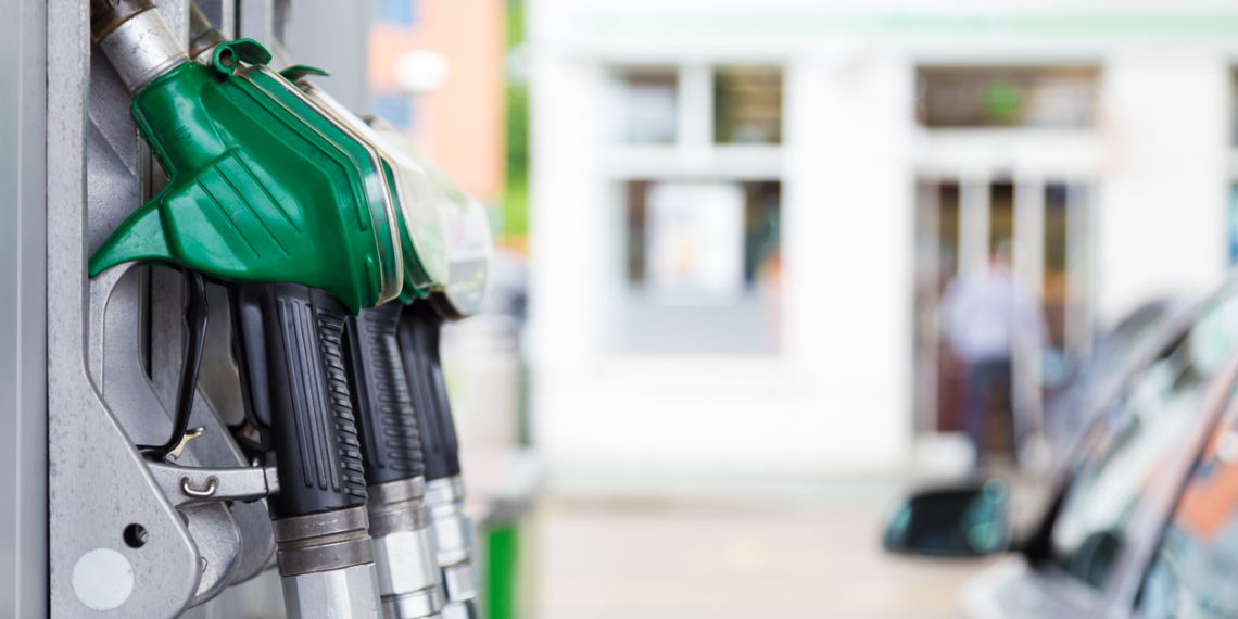 Governo zera imposto do diesel para conter impacto da guerra no petróleo