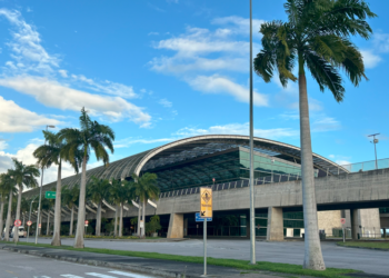 Turismo no RN opera abaixo do potencial e esbarra em gargalos de acesso, mobilidade e licenciamento