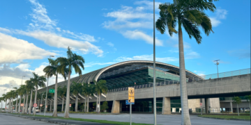 Turismo no RN opera abaixo do potencial e esbarra em gargalos de acesso, mobilidade e licenciamento