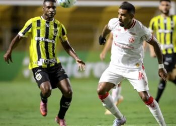 América-RN decepciona, cai nos pênaltis e dá adeus à Copa do Brasil