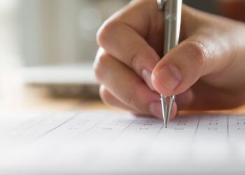 Polícia Civil cumpre mandado no RN em operação contra fraudes em concursos