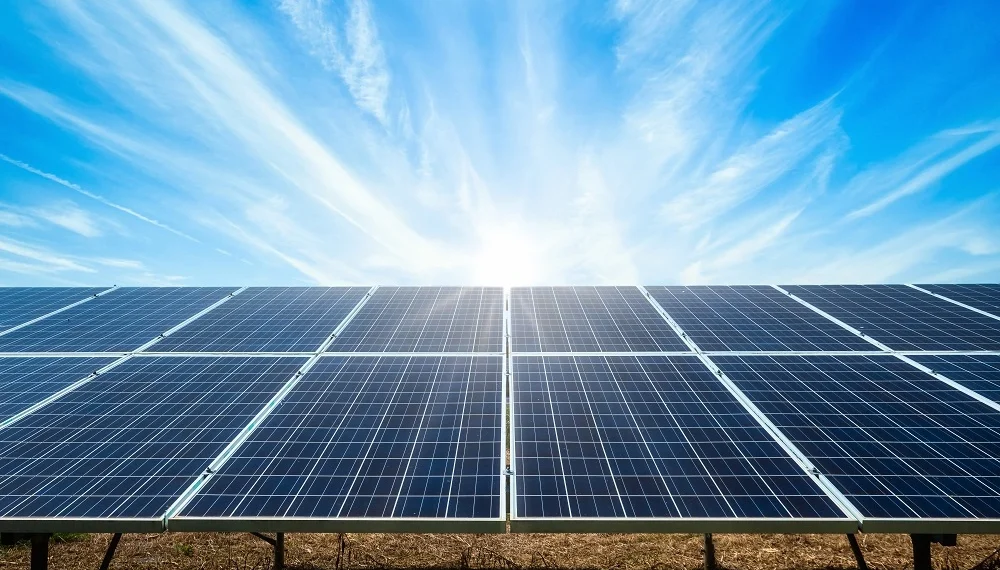 Energia solar: sistema reduz conta de alguns e redistribui custo para outros