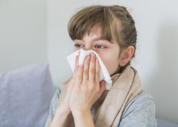Sangramento nasal na infância pode ter origem além do ressecamento