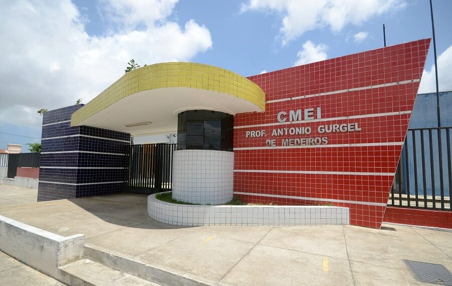 Falta de vagas em creches força famílias a pagarem por educação já na primeira infância no RN