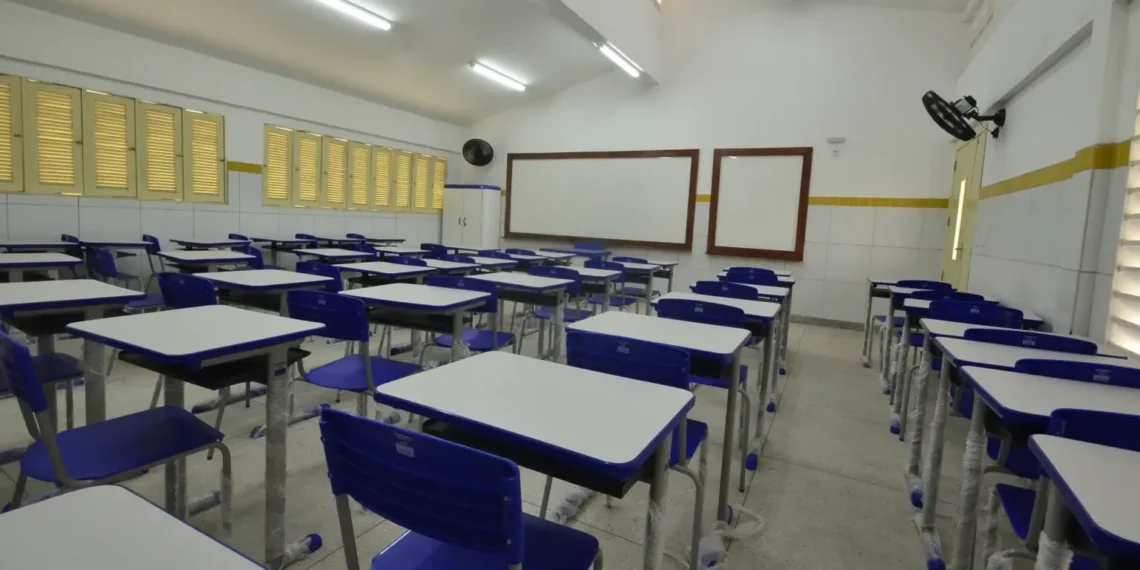 Escolas do interior perdem alunos e refletem redução da população jovem