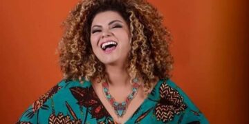 Cantora Khrystal representará o RN e o Brasil em festival cultural na China