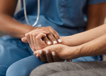 Lei cria marco para vacina contra câncer e tenta acelerar acesso a tratamentos de alto custo no SUS