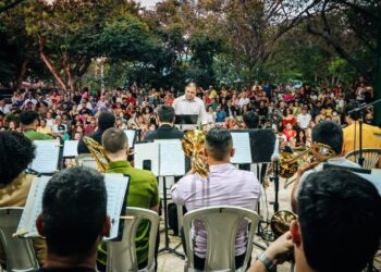 Parque das Dunas retoma programação cultural com ‘Bosque Encena’ e ‘Som da Mata’
