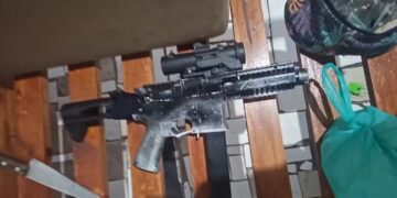 MP prende 9 suspeitos e apreende armas em operação contra tráfico de drogas em cidades do litoral do RN