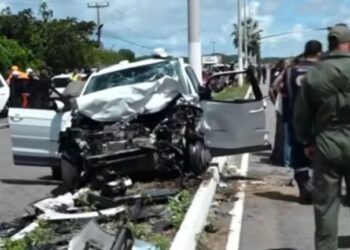 Menina de 9 anos segue na UTI após acidente fatal na Rota do Sol