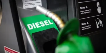 Diesel dispara e acumula alta de R$ 1,70 em 35 dias na refinaria Clara Camarão