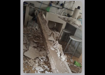 Viga cede e desaba em laboratório da Ufersa em Mossoró