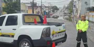 Trânsito em Natal tem 11 pontos transitáveis após chuvas, informa STTU
