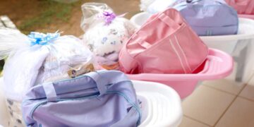 Prefeitura beneficia 36 mães com kits natalidade em Passagem de Areia