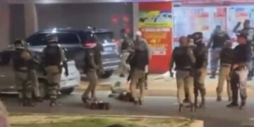 Três homens suspeitos de assalto são presos com veículo roubado em Mossoró