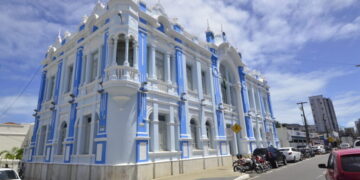 Prefeitura propõe reajuste de 4,44% para servidores de Natal