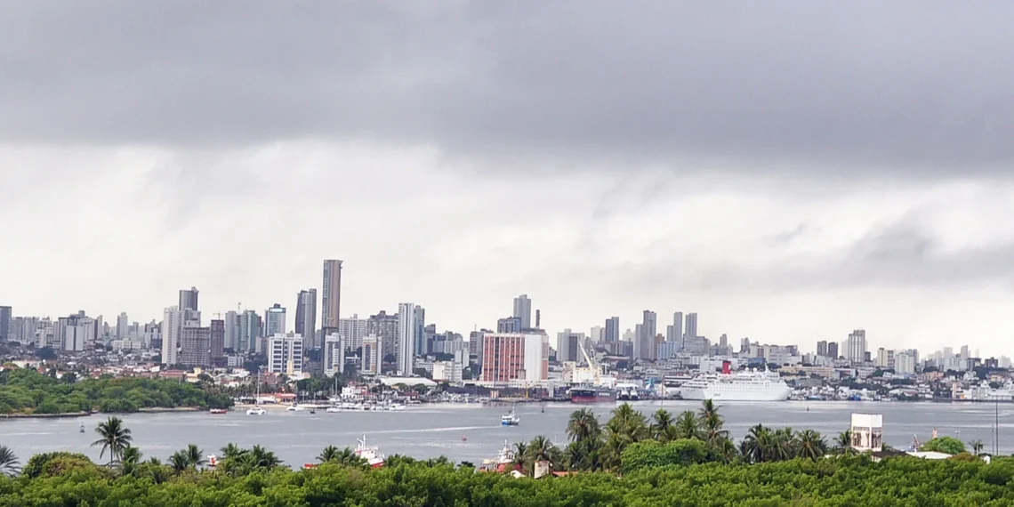 Inmet alerta para perigo potencial de chuvas intensas em todas as cidades do RN