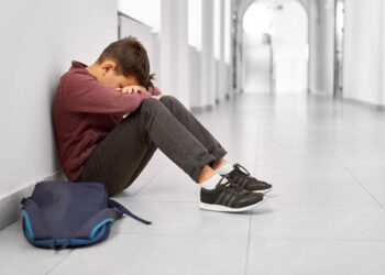 Bullying atinge 4 em cada 10 alunos e força escolas a criar sistemas internos de contenção