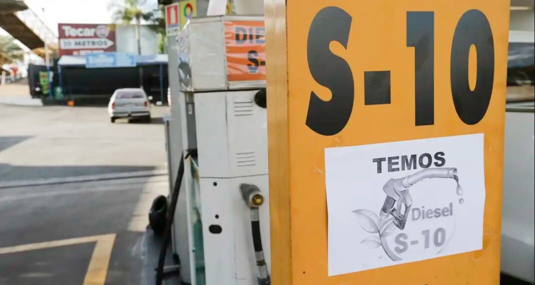 Pacote para conter alta dos combustíveis inclui subsídios e isenções