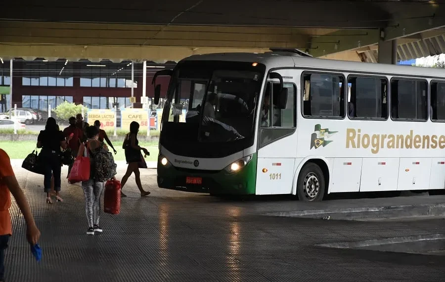 Transporte intermunicipal no RN é retomado após acordo entre rodoviários e empresas