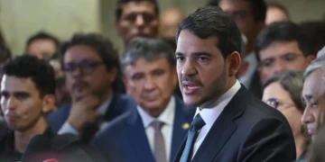 Senado rejeita Messias e impõe derrota histórica do governo Lula