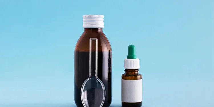 Anvisa manda retirar do mercado substância usada em xaropes para tosse