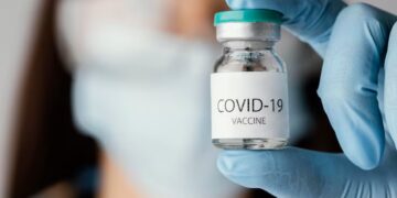 RN recebe mais de 30 mil doses de vacina contra a covid-19