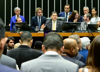 PL da Dosimetria: Congresso derruba veto de Lula e beneficia Bolsonaro; texto segue para promulgação