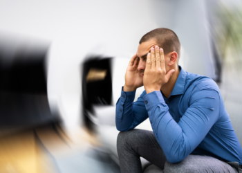 Huol promove ação sobre tontura e alerta para diagnóstico adequado