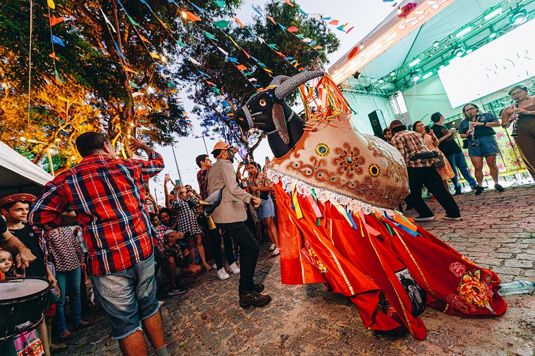 Boi Esmeralda promove ensaio aberto e saída pelas ruas da Potilândia em preparação para a 9ª edição do aHAYá de Rua