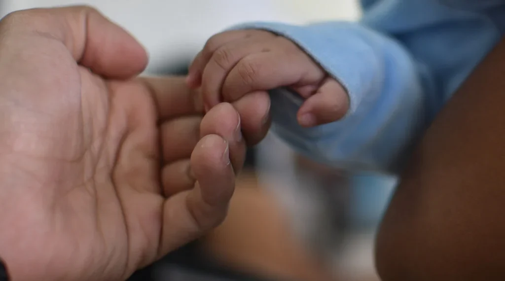 Projeto Acalanto ajuda famílias a enfrentar desafios da adoção em Natal