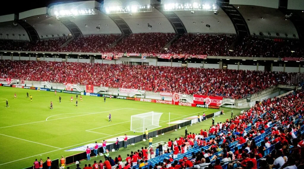 MPRN suspende torcida organizada do América por sete jogos após agressão a pessoa idosa