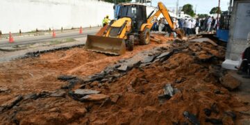 Ponto crítico de alagamento: Prefeitura de Natal inicia obra de drenagem na Avenida Solange Nunes