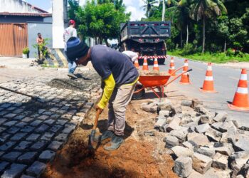 Parnamirim: Prefeitura reforça manutenção das vias públicas em Vale do Sol