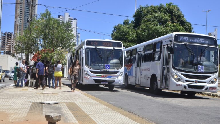 Natal cria nova linha e amplia operação de ônibus gratuitos aos domingos