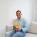 Jornalista Wender Gomes estreia na literatura com livro sobre memória e pertencimento