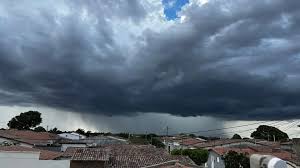 Tempestade com ventos de até 100 km/h expõe falta de estrutura em cidades do RN