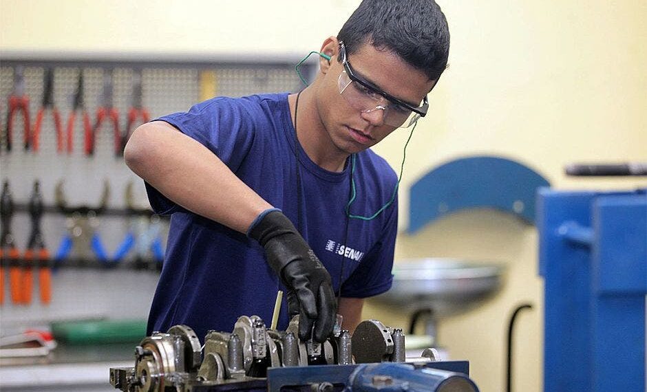 Mossoró recebe 500 vagas gratuitas em cursos técnicos voltados ao mercado industrial