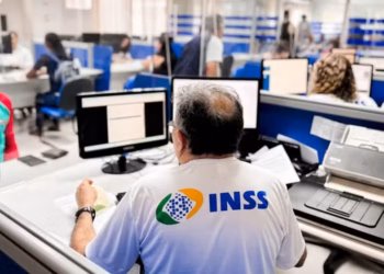 INSS abre 59 mil vagas em mutirão nacional para reduzir fila de benefícios e perícias