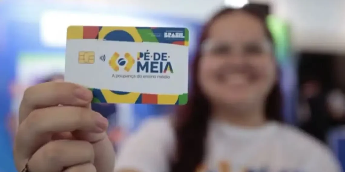 MEC libera hoje (25) a nova parcela do Pé-de-Meia para estudantes do ensino médio