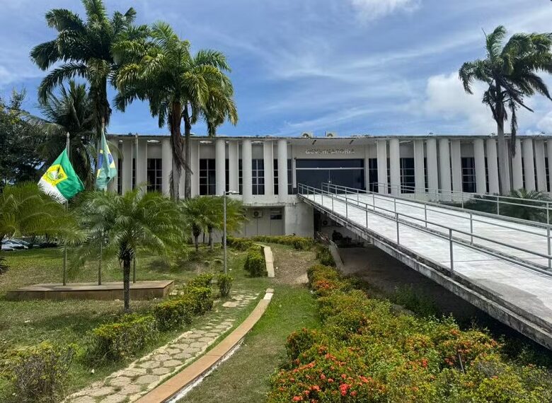 Governo do RN oficializa reajuste de 4,26% para servidores públicos