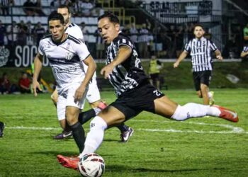 ABC pressiona no fim, mas fica no empate com o Central