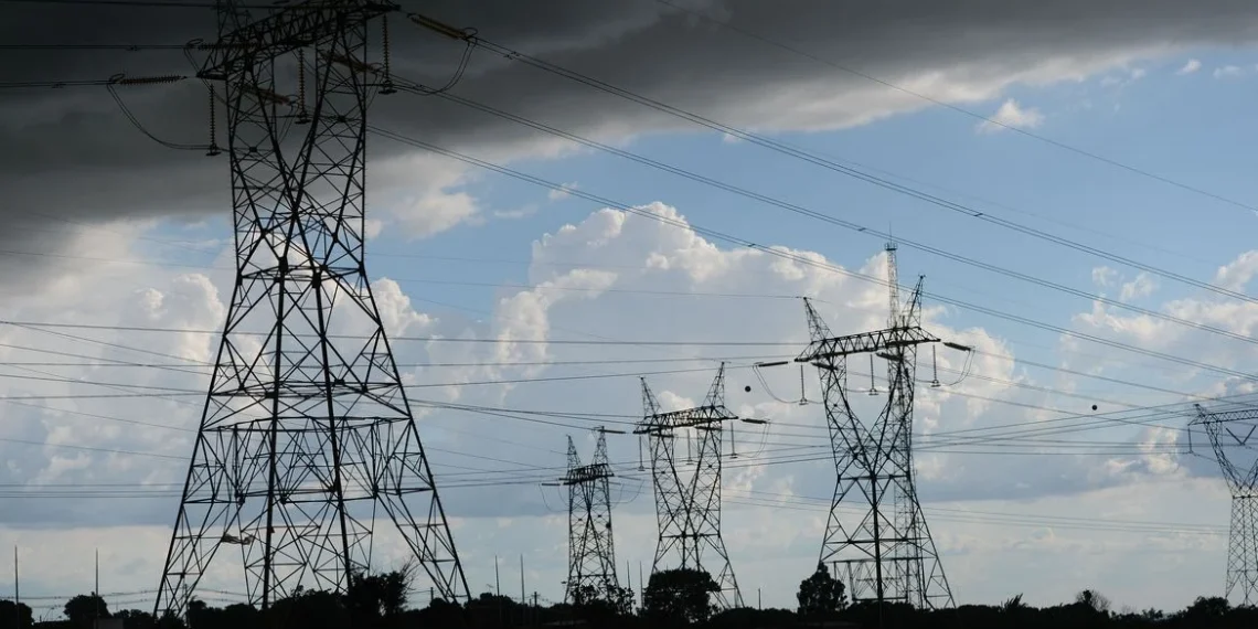 Justiça suspende megaleilão de energia de R$ 515 bilhões até esclarecimento de inconsistências