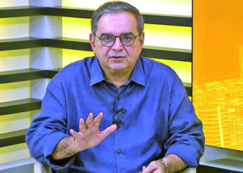 Álvaro diz que é “normal” deixar obras inacabadas: “É assim, elas são demoradas”