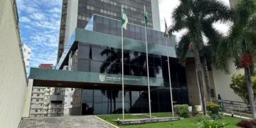TCE alerta 52 prefeituras no RN sobre servidores com possíveis acúmulos irregulares de cargos