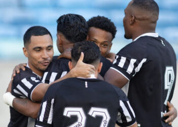 ABC bate Laguna com gol relâmpago de Wallyson e outro de Edson