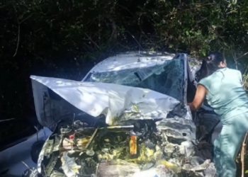 Acidente grave deixa um morto, feridos e interdita BR-406 em Ceará-Mirim