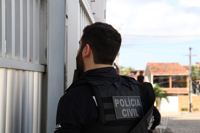 Polícia Civil prende homem suspeito de duplo homicídio no município de Serrinha dos Pintos