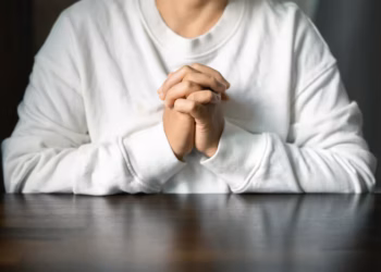 Deus não teme as nossas perguntas — nós é que aprendemos a temê-las